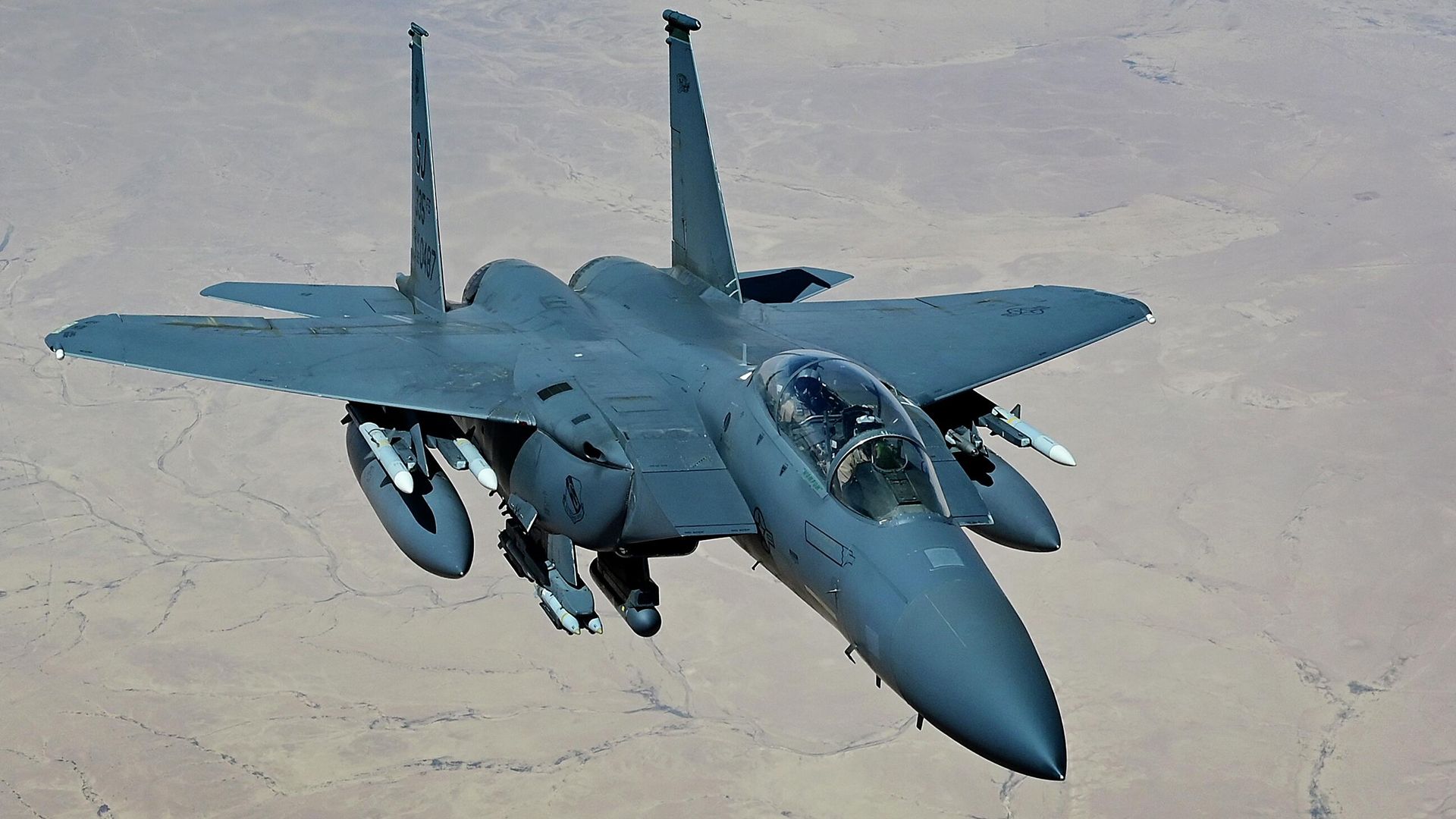 Истребитель F-15E Strike Eagle ВВС США Истребитель F-15E Strike Eagle ВВС США - РИА Новости, 1920, 30.05.2026