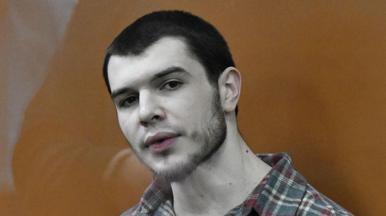 Батухан Точиев* во время оглашения приговора во Втором западном окружном военном суде в Москве Батухан Точиев* во время оглашения приговора во Втором западном окружном военном суде в Москве