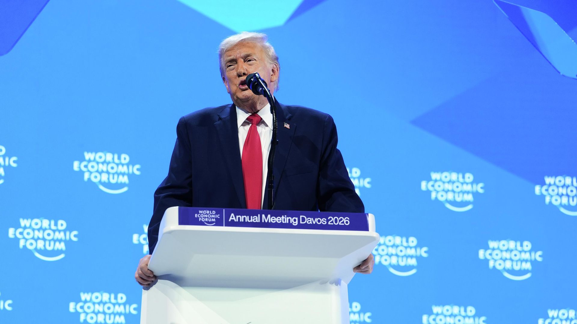 Президент США Дональд Трамп выступает на Всемирном экономическом форуме в Давосе, Швейцария - РИА Новости, 1920, 21.01.2026