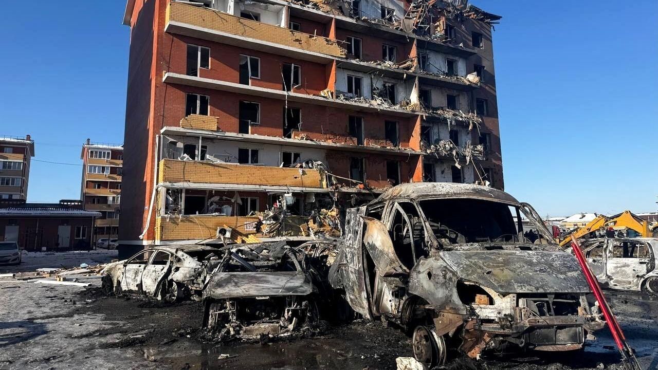 Последствия атаки БПЛА в ауле Новая Адыгея Последствия атаки БПЛА в ауле Новая Адыгея - РИА Новости, 1920, 22.01.2026