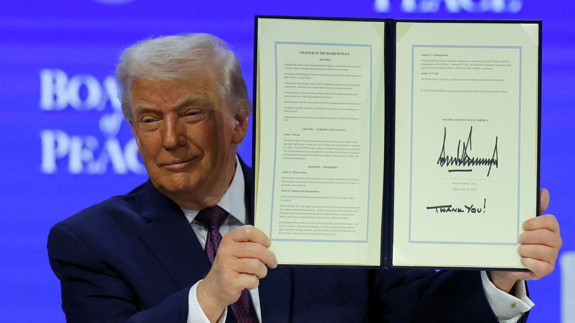 Президент США Дональд Трамп после подписания устава Совета мира в Давосе - РИА Новости, 1920, 28.01.2026