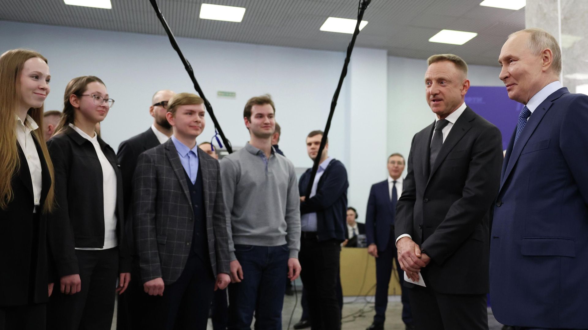Президент РФ Владимир Путин посещает Московский физико-технический институт. 23 января 2026 - РИА Новости, 1920, 23.01.2026