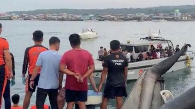 Ситуация в порту на юге Филиппин, где произошло крушение парома