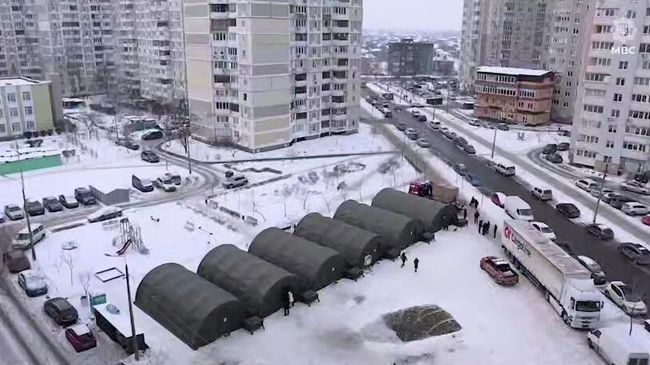 Палаточный городок в микрорайоне Троещина в Киеве