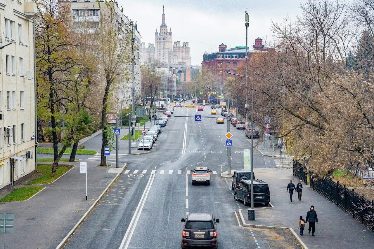 Специалисты комплекса городского хозяйства провели благоустройство Мантулинской улицы Специалисты комплекса городского хозяйства провели благоустройство Мантулинской улицы - РИА Новости, 1920, 26.01.2026