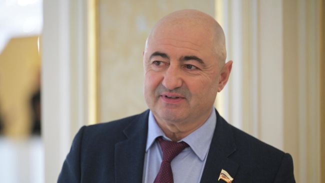 Сенатор Александр Вайнберг