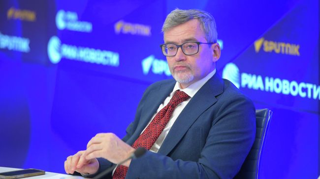 Пресс-конференция директора Аналитического центра ВЦИОМ, декана факультета социальных наук и массовых коммуникаций Финансового университета при Правительстве РФ Валерия Федорова