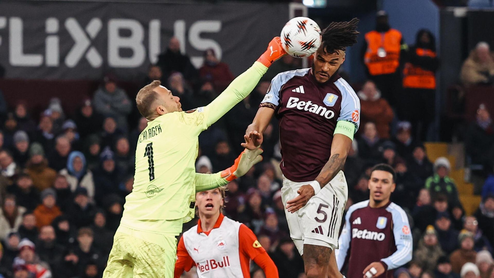 Матч футбольной Лиги Европы Астон Вилла - Зальцбург Матч футбольной Лиги Европы Астон Вилла - Зальцбург - РИА Новости, 1920, 30.01.2026