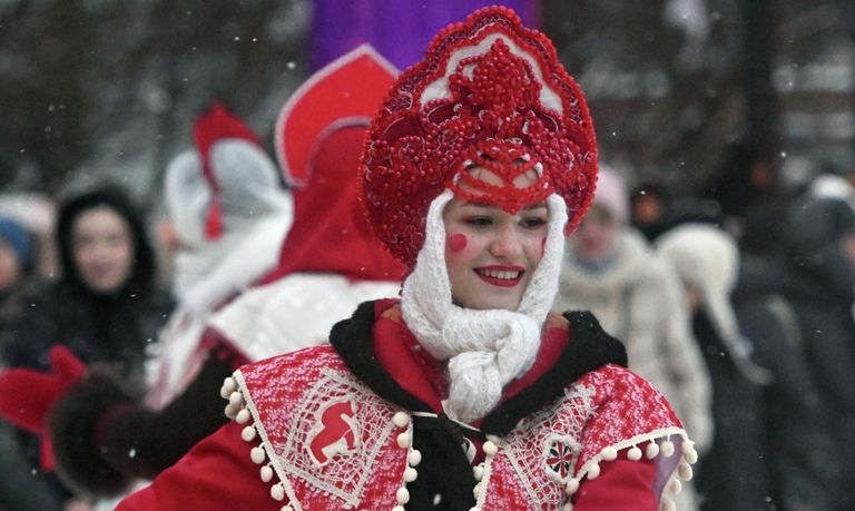 Участники фестиваля Фолково в парке Сокольники в Москве Участники фестиваля Фолково в парке Сокольники в Москве