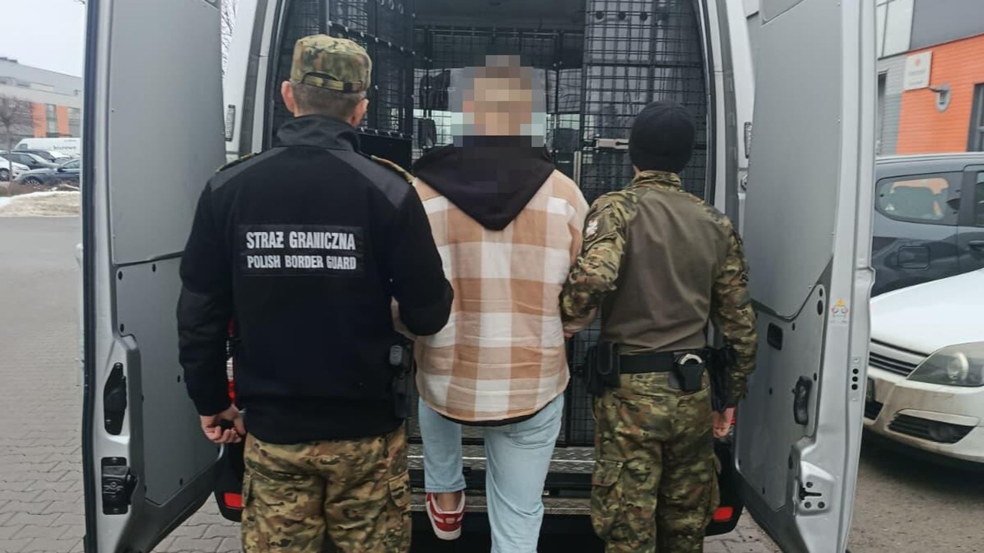 Пограничная служба Польши задержала украинца, подозреваемого в крупном мошенничестве Пограничная служба Польши задержала украинца, подозреваемого в крупном мошенничестве - РИА Новости, 1920, 30.01.2026