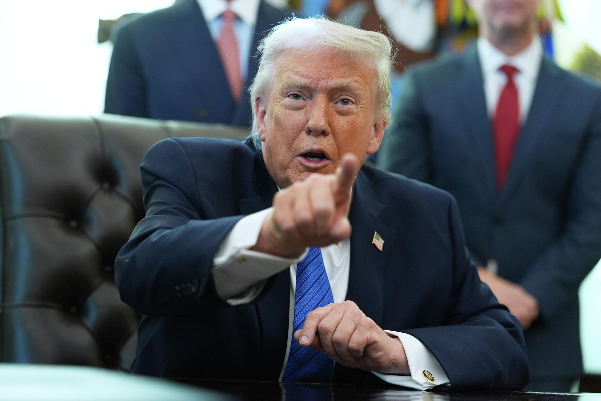 Президент США Дональд Трамп в Овальном кабинете Белого дома - РИА Новости, 1920, 09.02.2026