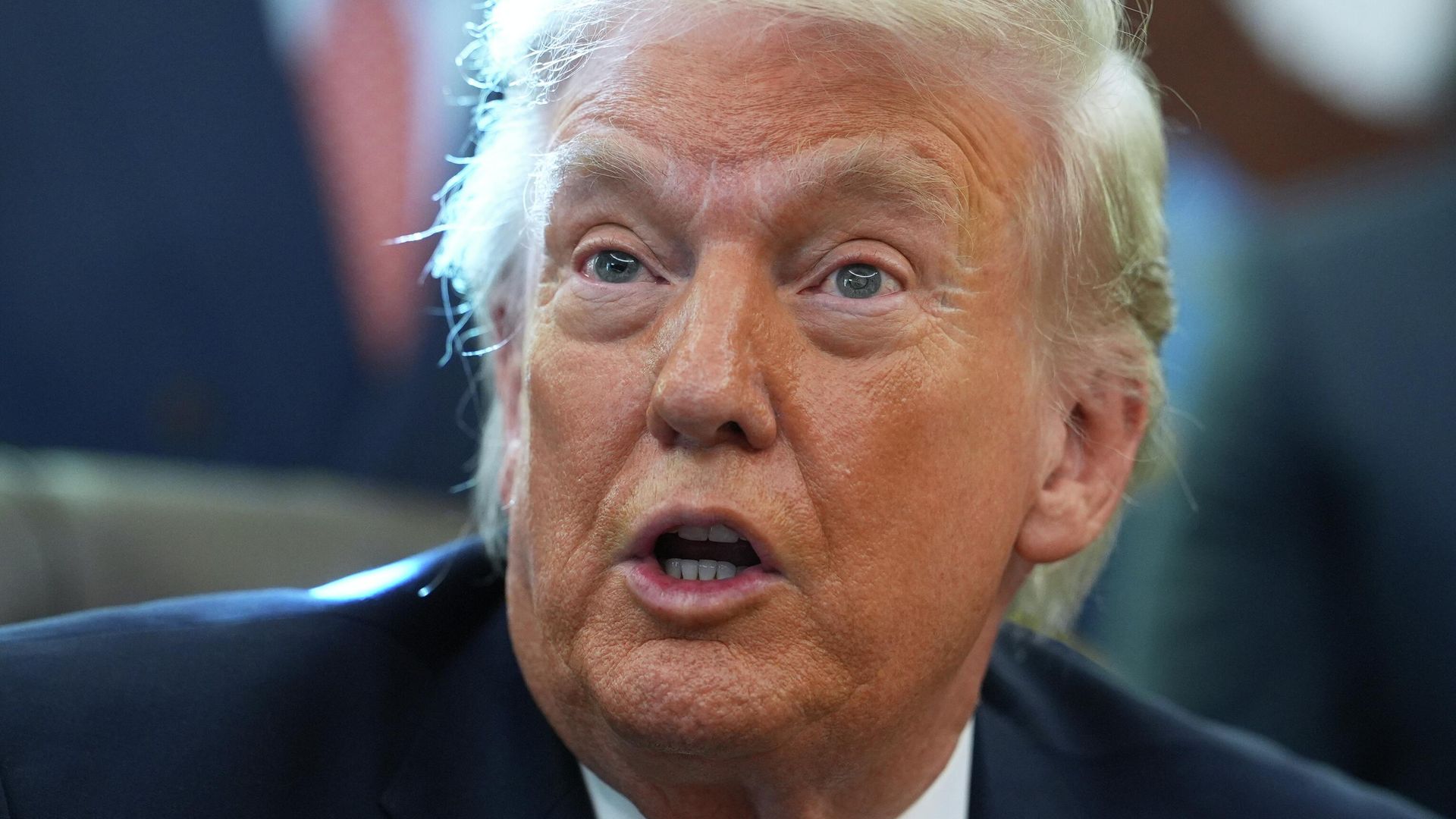 Президент США Дональд Трамп в Овальном кабинете Белого дома Президент США Дональд Трамп в Овальном кабинете Белого дома - РИА Новости, 1920, 02.02.2026