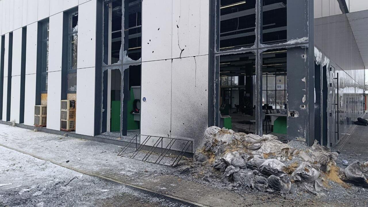 Последствия удара ВСУ в Новой Каховке Последствия удара ВСУ в Новой Каховке - РИА Новости, 1920, 03.02.2026