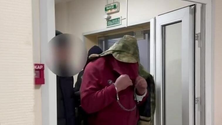 Задержание подозреваемого в убийстве мальчика в Санкт-Петербурге - РИА Новости, 1920, 03.02.2026