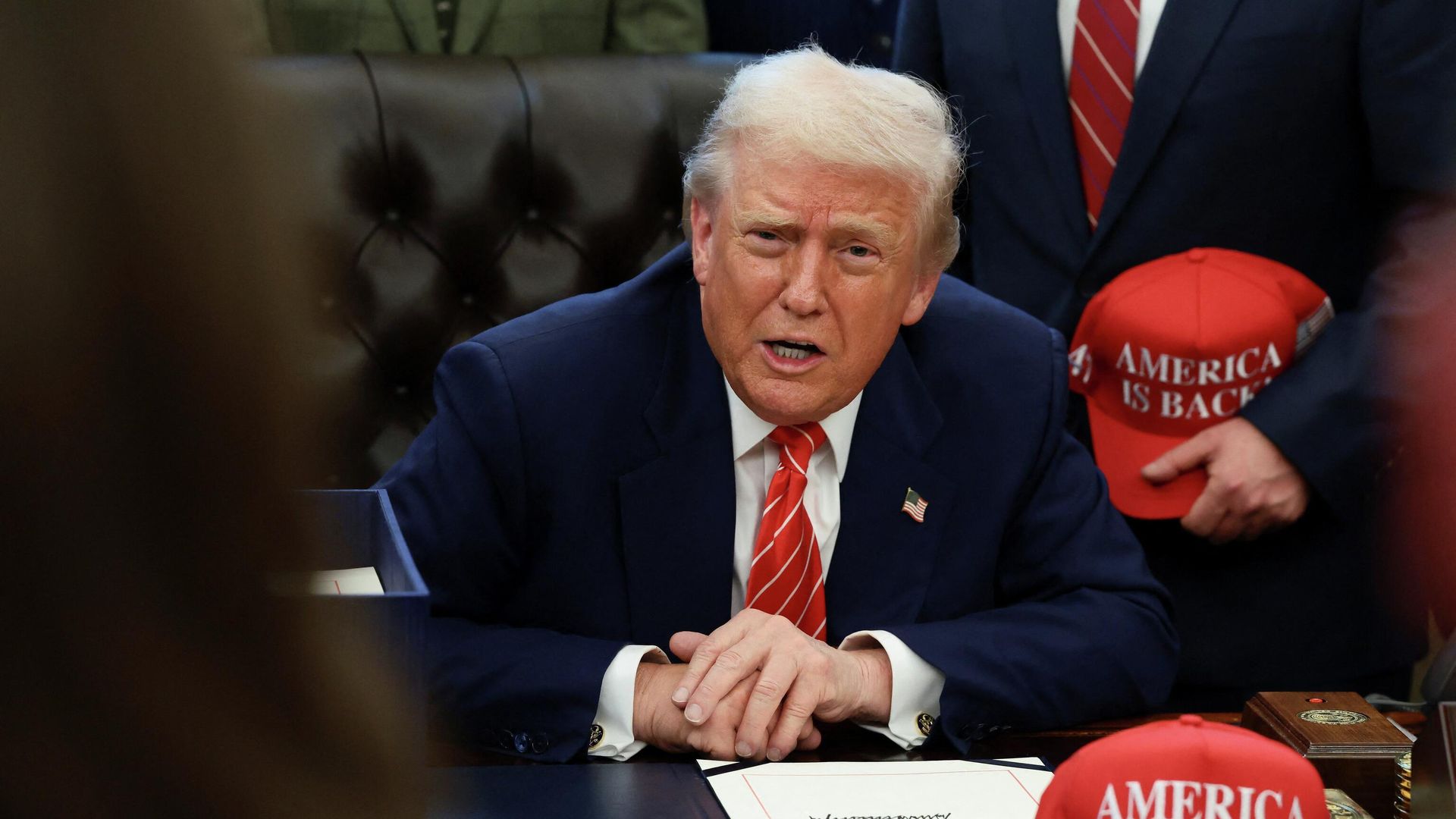 Президент США Дональд Трамп в Белом доме в Вашингтоне Президент США Дональд Трамп в Белом доме в Вашингтоне - РИА Новости, 1920, 04.02.2026