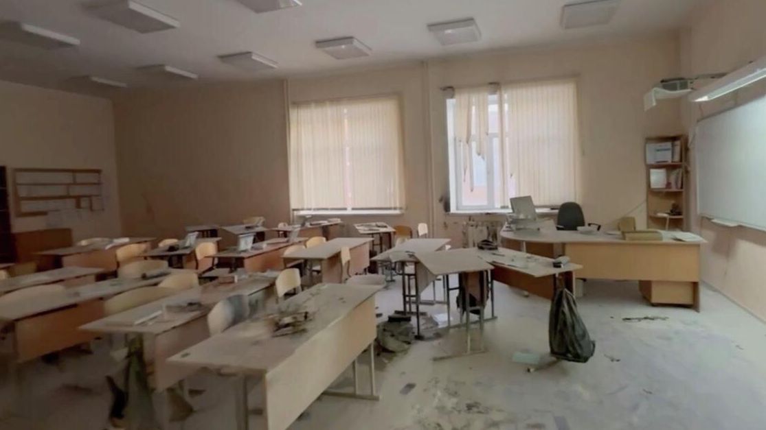 Школа в Красноярске, где ученица устроила поджог Школа в Красноярске, где ученица устроила поджог - РИА Новости, 1920, 05.02.2026