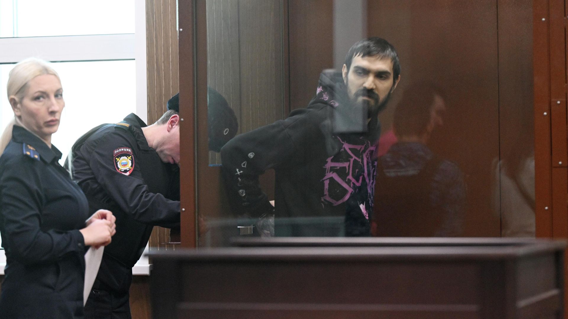 Стендап-комик Артемий Останин* во время оглашения приговора в Мещанском суде Москвы. 4 февраля 2026 Стендап-комик Артемий Останин* во время оглашения приговора в Мещанском суде Москвы. 4 февраля 2026 - РИА Новости, 1920, 04.02.2026