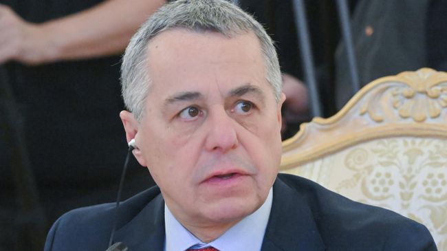 Глава МИД Швейцарии Иньяцио Кассис во время встречи с министром иностранных дел РФ Сергеем Лавровым и генеральным секретарем ОБСЕ Феридуном Синирлиоглу в Москве