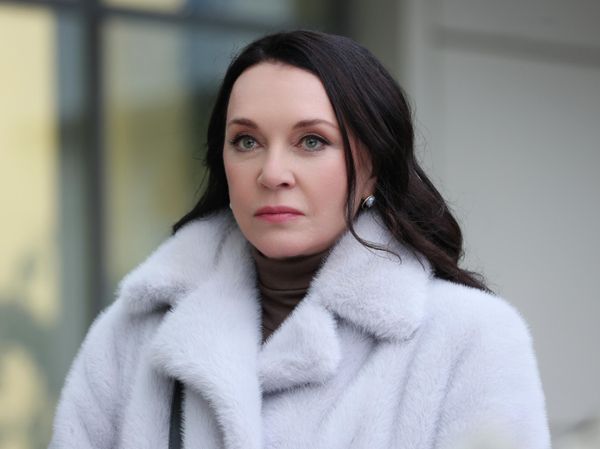 Кадр из сериала Омут