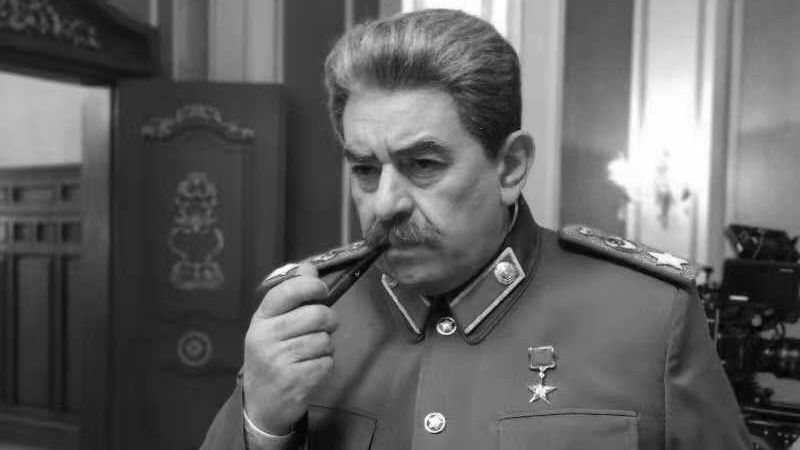 Кадр из сериала Дипломатическая ситуация Кадр из сериала Дипломатическая ситуация - РИА Новости, 1920, 07.02.2026