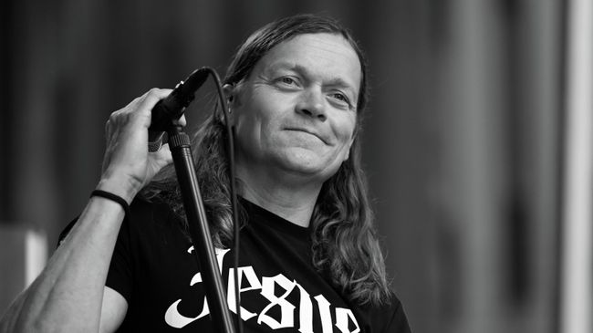 Вокалист группы 3 Doors Down Брэд Арнольд