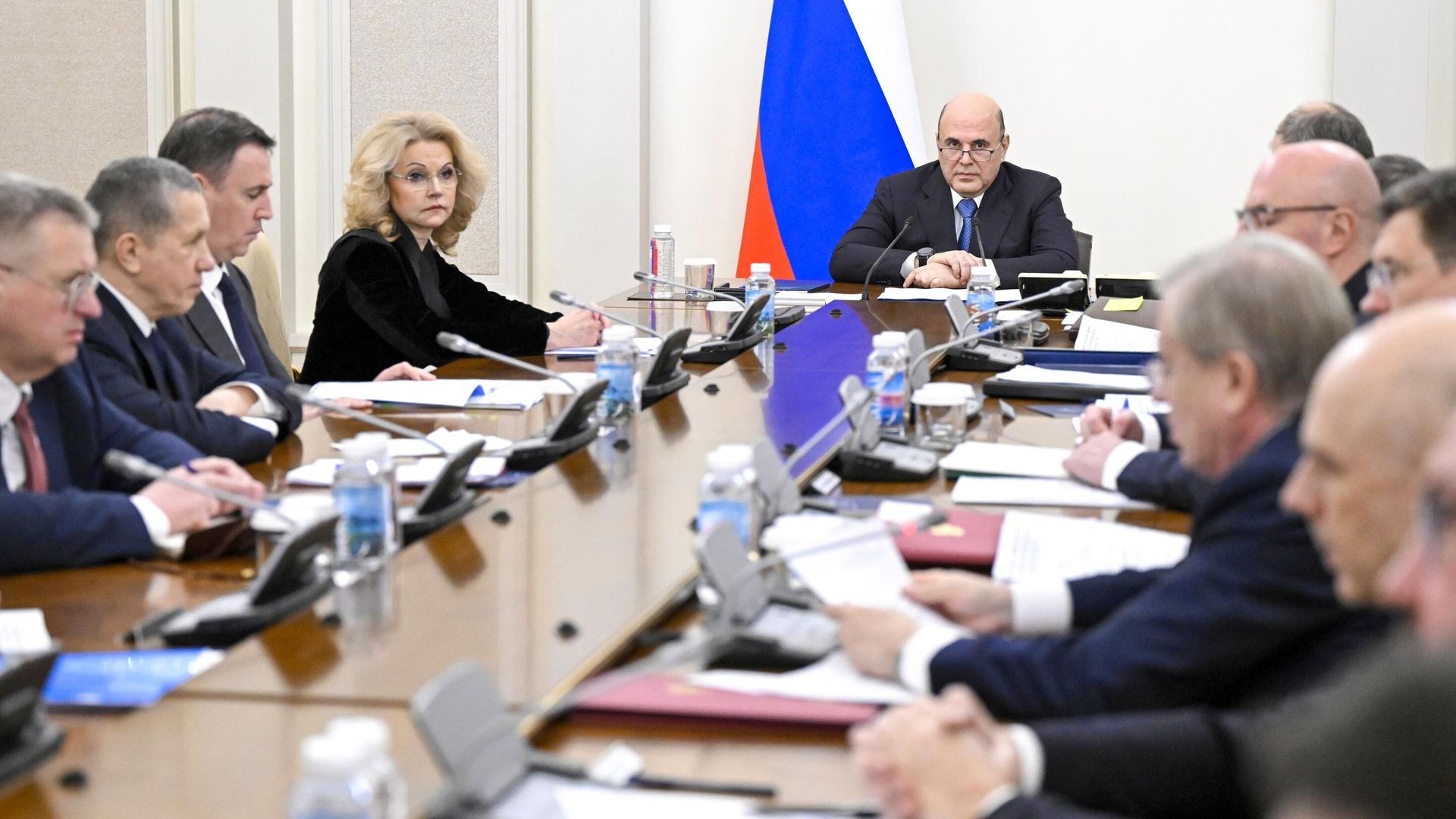 Глава правительства Михаил Мишустин проводит совещание с вице-премьерами - РИА Новости, 1920, 09.02.2026