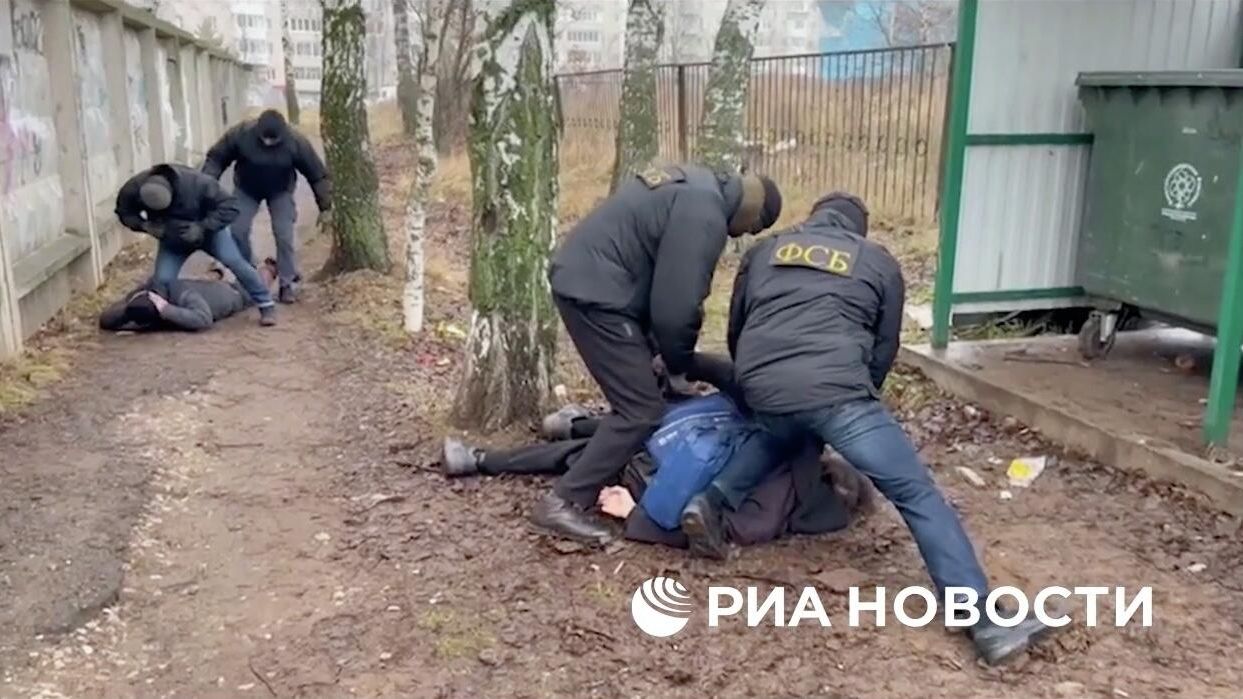Задержание экстремиста, планировавшего теракт в Удмуртии Задержание экстремиста, планировавшего теракт в Удмуртии - РИА Новости, 1920, 12.02.2026