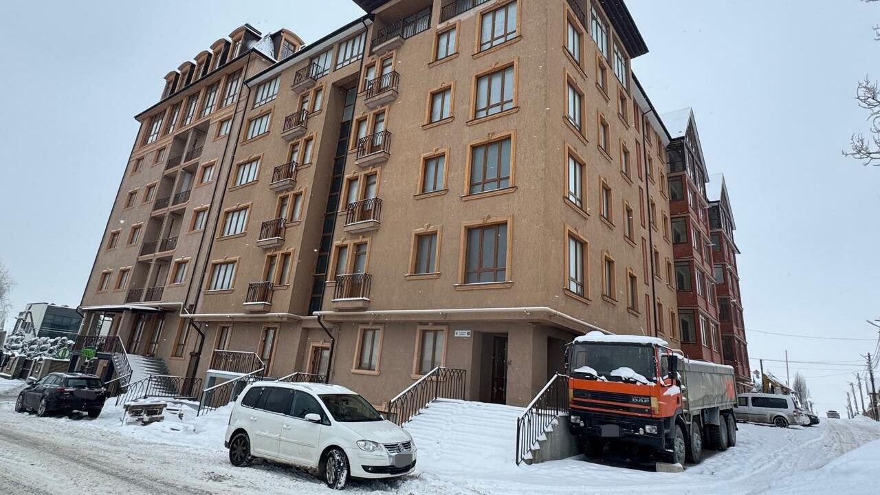 Двое руководителей частных предприятий на Украине построили и продали квартиры для спасателей, непригодные для проживания Двое руководителей частных предприятий на Украине построили и продали квартиры для спасателей, непригодные для проживания - РИА Новости, 1920, 12.02.2026