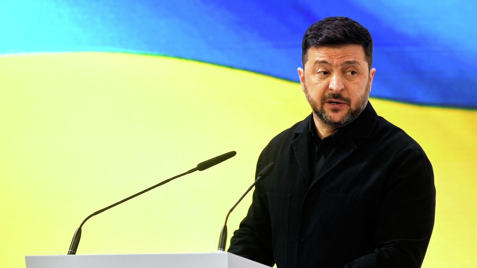 Владимир Зеленский выступает на Мюнхенской конференции по безопасности Владимир Зеленский выступает на Мюнхенской конференции по безопасности - РИА Новости, 1920, 16.02.2026