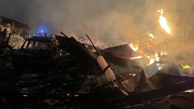 Последствия пожара на месте взрыва газового баллона в Сергиевом Посаде