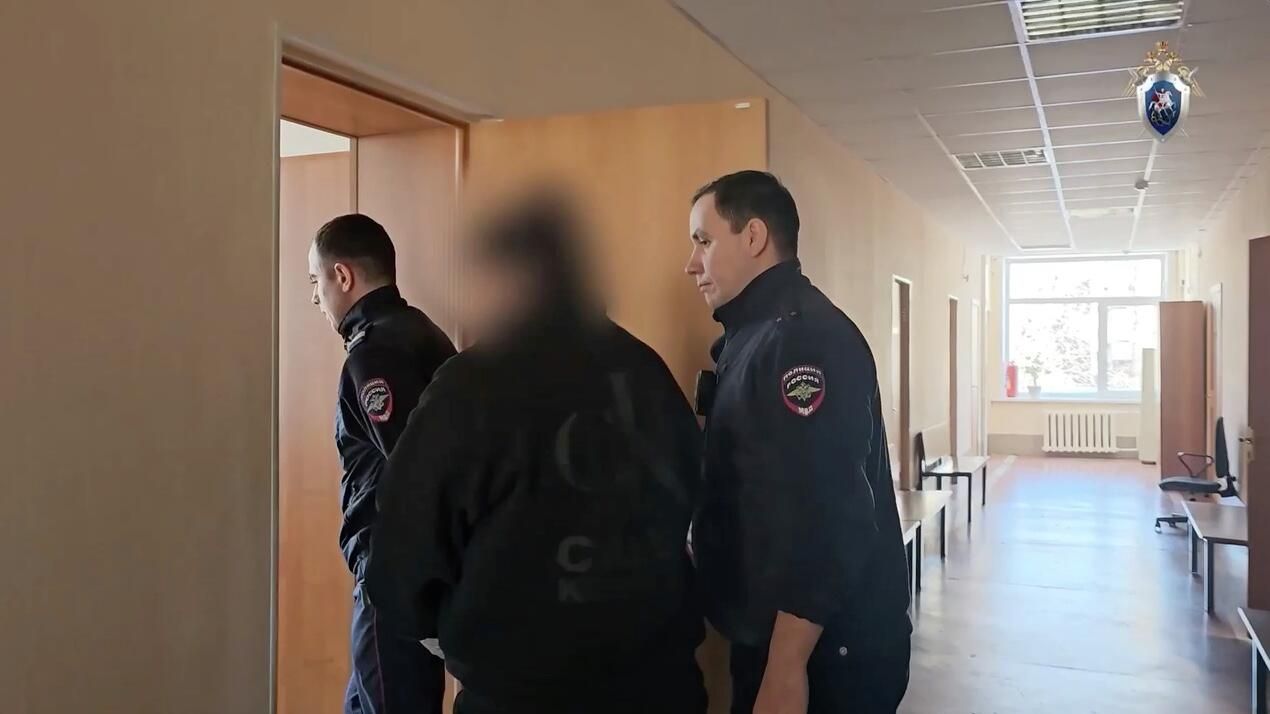 Задержание одного из обвиняемых в убийстве девочки в 2006 году в Челябинске Задержание одного из обвиняемых в убийстве девочки в 2006 году в Челябинске - РИА Новости, 1920, 16.02.2026