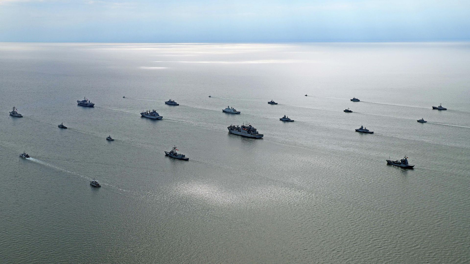 Корабли НАТО в Балтийском море во время учений BALTOPS Корабли НАТО в Балтийском море во время учений BALTOPS - РИА Новости, 1920, 07.06.2026