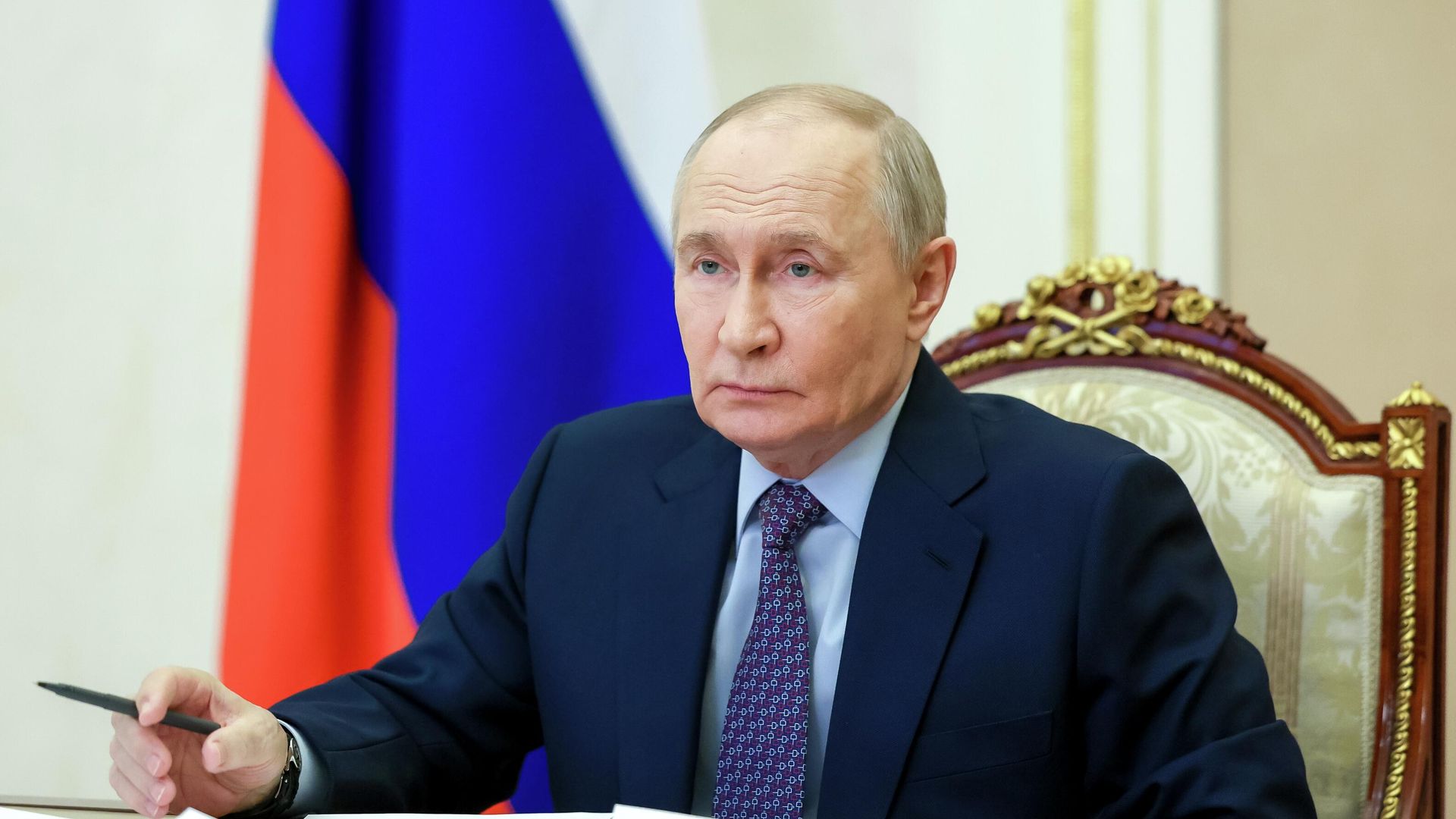 Президент России Владимир Путин проводит совещание с членами правительства РФ - РИА Новости, 1920, 18.02.2026