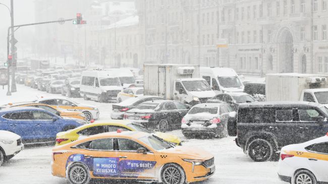 Снегопад в Москве