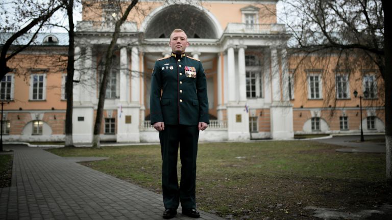 Роман Гришин, заместитель директора Федерального центра подготовки спортивного резерва, участник программы Время героев на фоне исторической усадьбы Разумовских Роман Гришин, заместитель директора Федерального центра подготовки спортивного резерва, участник программы Время героев на фоне исторической усадьбы Разумовских