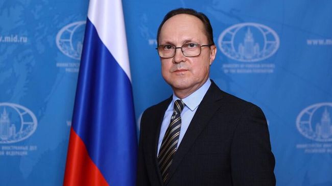 Чрезвычайный и полномочный посол Российской Федерации в Республике Вьетнам Геннадий Бездетко