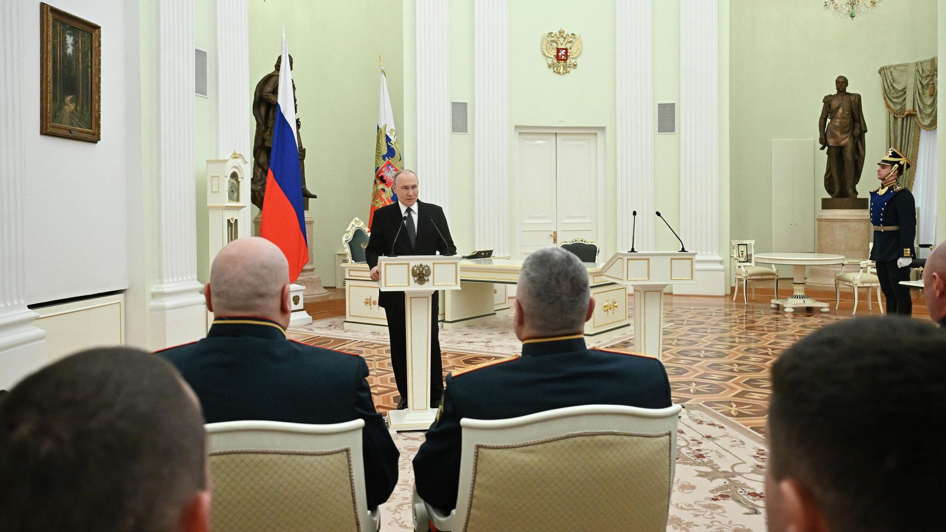 Президент РФ Владимир Путин выступает на церемонии вручения государственных наград Героям России в День защитника Отечества Президент РФ Владимир Путин выступает на церемонии вручения государственных наград Героям России в День защитника Отечества - РИА Новости, 1920, 23.02.2026