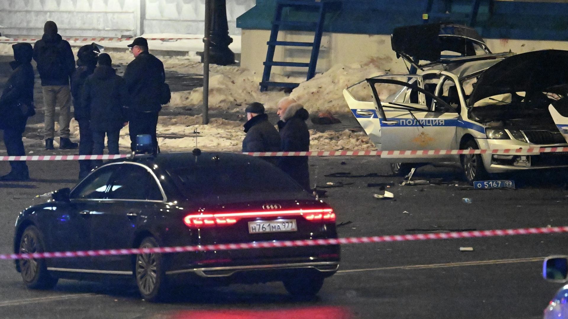 Обстановка на месте взрыва служебного автомобиля Госавтоинспекции на площади Савеловского вокзала - РИА Новости, 1920, 24.02.2026