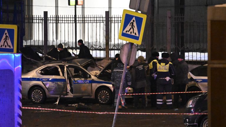 Взрыв автомобиля на площади Савеловского вокзала Взрыв автомобиля на площади Савеловского вокзала