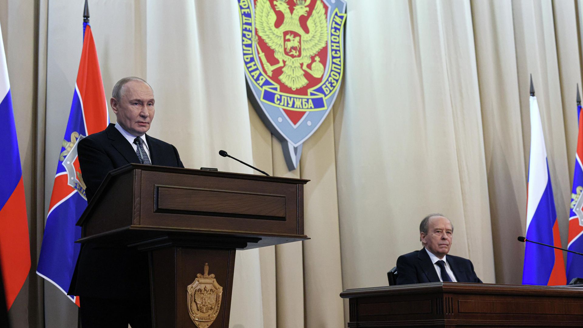 Президент Владимир Путин выступает на заседании коллегии Федеральной службы безопасности России Президент Владимир Путин выступает на заседании коллегии Федеральной службы безопасности России - РИА Новости, 1920, 24.02.2026