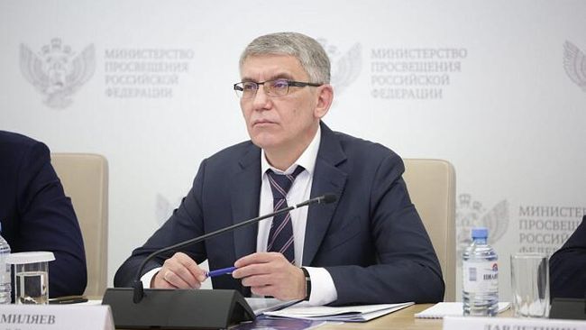 Губернатор Тульской области Дмитрий Миляев