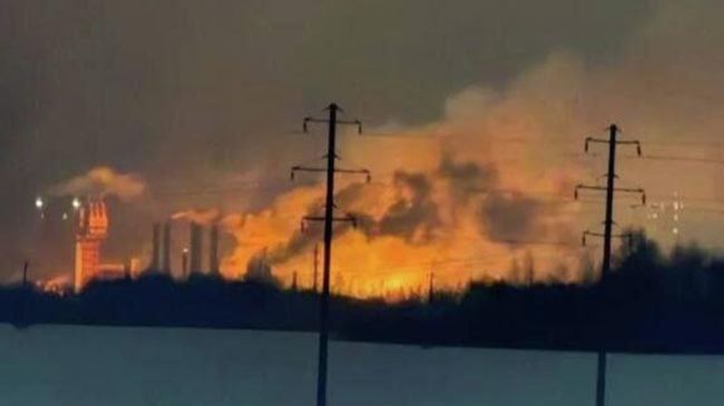 Пожар на химзаводе в Дорогобуже в Смоленской области