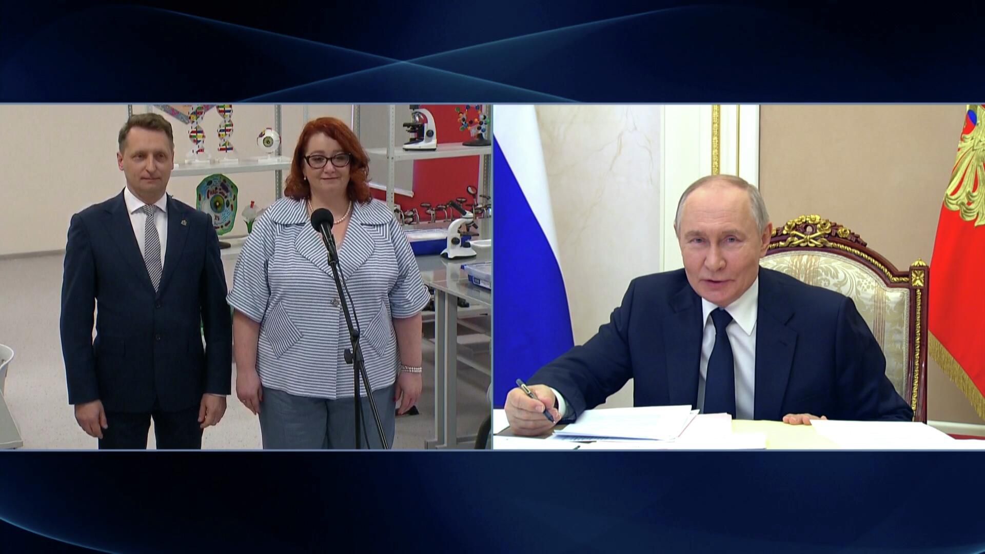 Привлекательно все очень – Путин о презентации школы в Суздале - РИА Новости, 1920, 04.03.2026