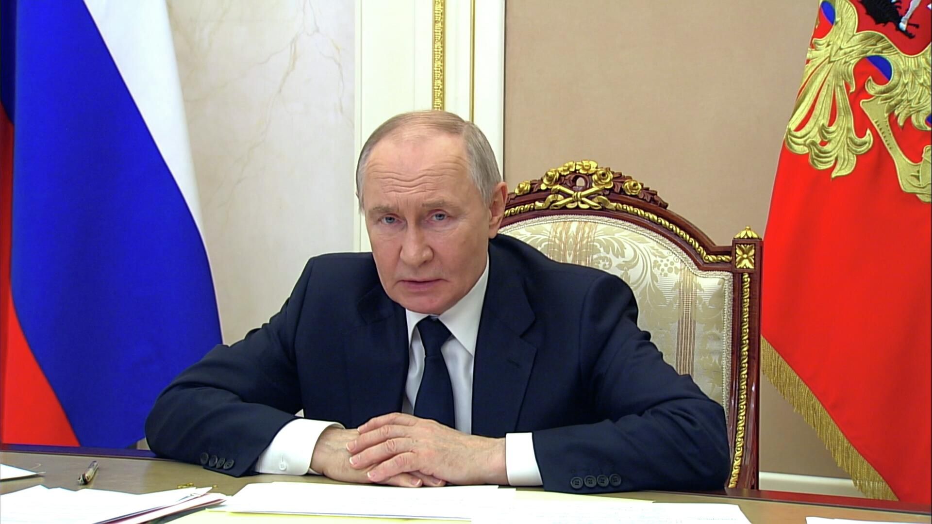 Путин поручил вывезти российских туристов из ближневосточных стран - РИА Новости, 1920, 04.03.2026