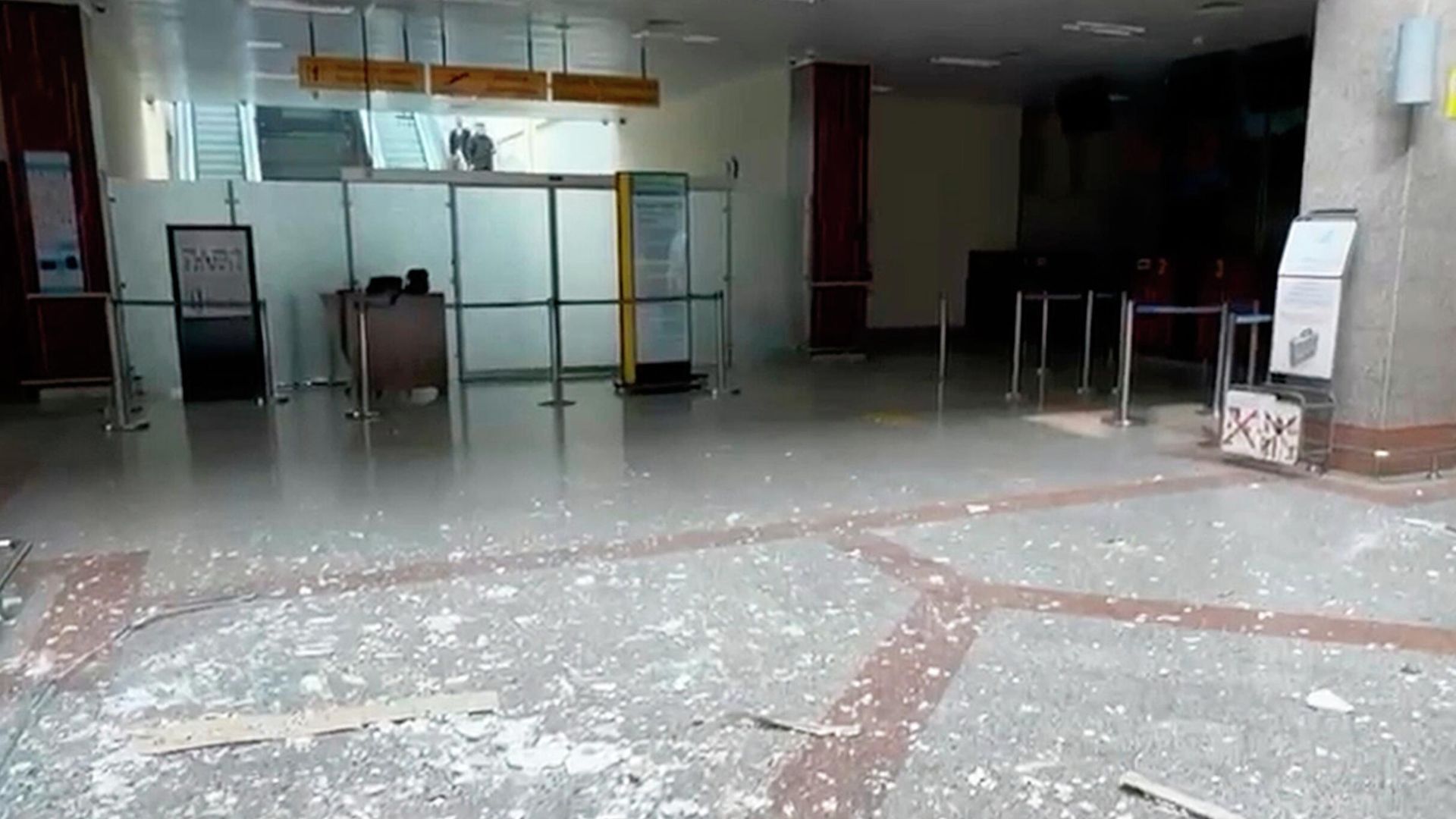 Последствия падения беспилотника в аэропорту Нахичевани Последствия падения беспилотника в аэропорту Нахичевани - РИА Новости, 1920, 05.03.2026