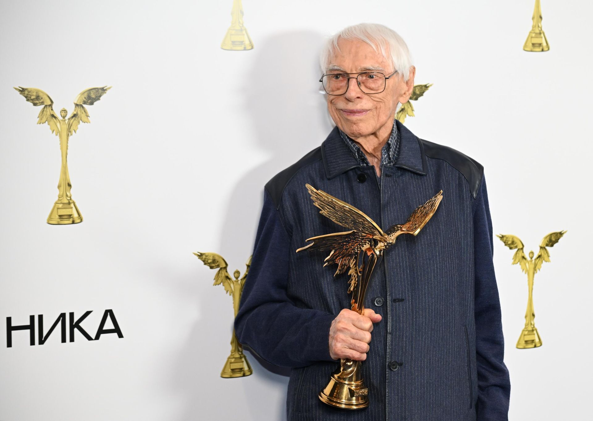 Композитор Александр Зацепин на 38-й церемонии вручения кинематографической премии Ника в театре Маска