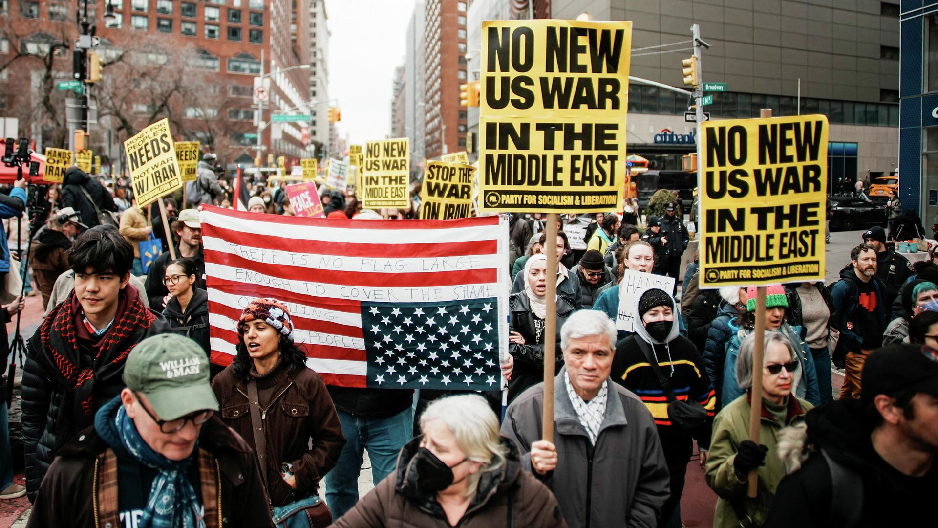 Марш против операции США в Иране в Нью-Йорке 7 марта 2026 Марш против операции США в Иране в Нью-Йорке 7 марта 2026 - РИА Новости, 1920, 07.03.2026
