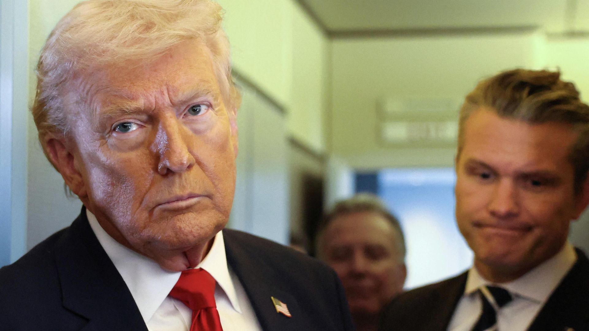 Президент США Дональд Трамп беседует с журналистами Президент США Дональд Трамп беседует с журналистами - РИА Новости, 1920, 10.03.2026