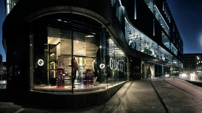 Магазин итальянского модного дома Gucci в Варшаве
