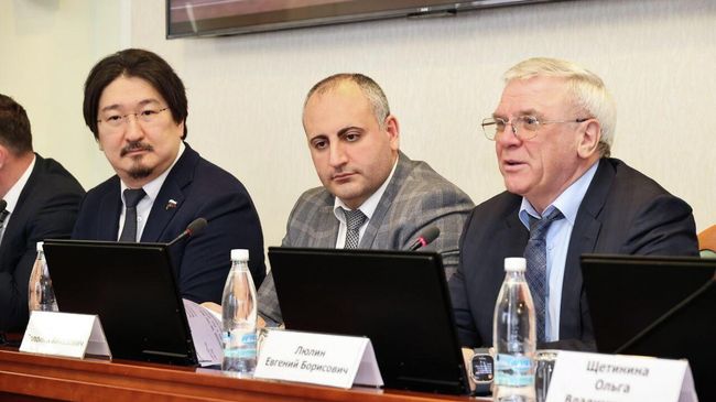 Спикер нижегородского парламента Евгений Люлин призвал оптимизировать систему ОМС